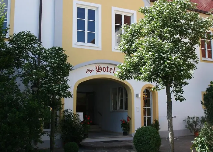 מלון Schlosswirt Etting 3*