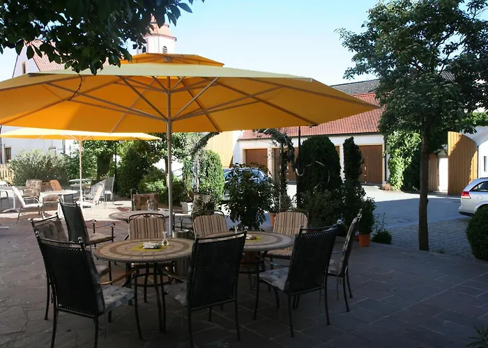 מלון Schlosswirt Etting 3*