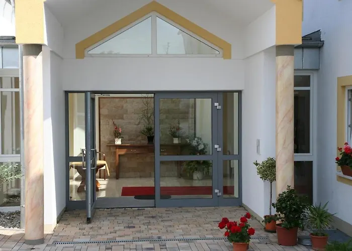 Schlosswirt Etting 3* אינגולשטאט