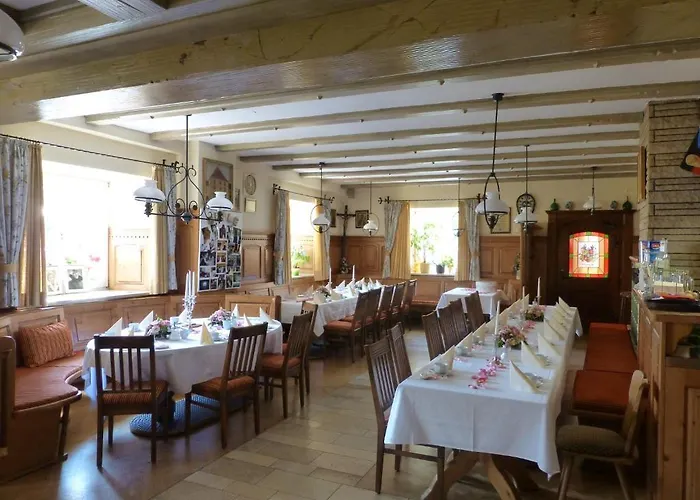 Schlosswirt Etting מלון אינגולשטאט