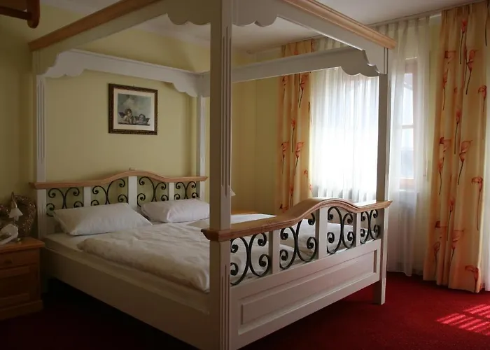 Schlosswirt Etting 3* אינגולשטאט